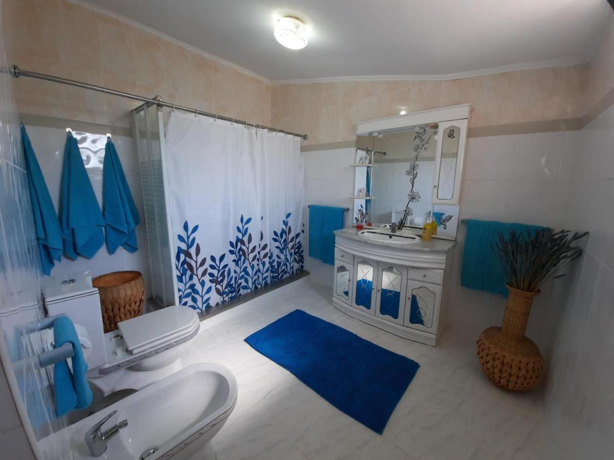 Centenaria Oiã Екстериор снимка